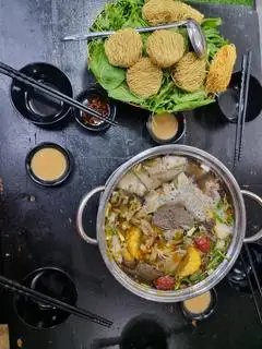 Lẩu Bò size nhỏ - 200.000 ₫ tại Quán Nga Lẩu Bò - Chung Cư Trần Quang Diệu