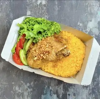 Má đùi mắm tỏi - garlic fish sauce chicken thigh - 63.000 ₫ tại Cơm Bento, Đùi Gà Xối Mỡ & Cơm Thố - Đỗ Thị Lời