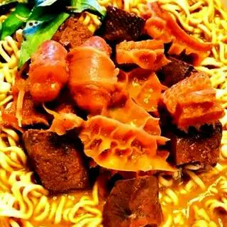 Hình ảnh Phá lấu mì gói