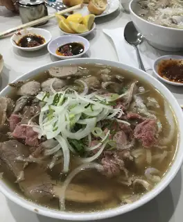 Hình ảnh Phở Tái, Nạm, Viên, Gân