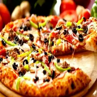 Sliced Beef Pizza - 230.000 ₫ tại Pizza 3 Phú Mỹ Hưng - Đường 49