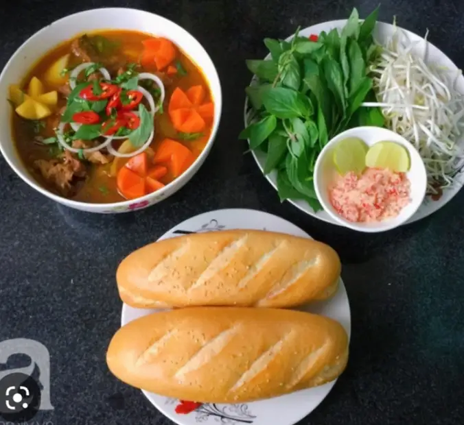 Hình ảnh bò kho đặt biệt+ổ bánh mì tặng ly trà tắt 