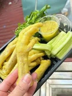 Hình ảnh CHÂN GÀ HẤP (5 chân) - Chân tươi 100% Loại to