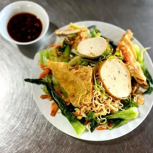 Mì xào chay - 35.000 ₫ tại Quán Chay Hạnh Duyên - Cơm Chay & Hủ Tiếu Chay - Lương Định Của