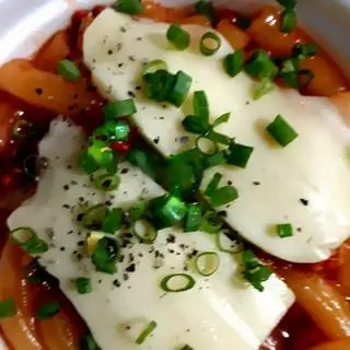 Hình ảnh Nui Sốt Bò bằm Phủ Phomai