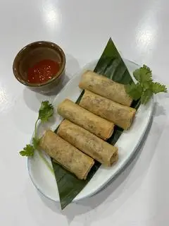 Chả giò chay chiên 5 cuộn - 44.000 ₫ tại Bếp Chay Hữu Tâm - Cách Mạng Tháng Tám