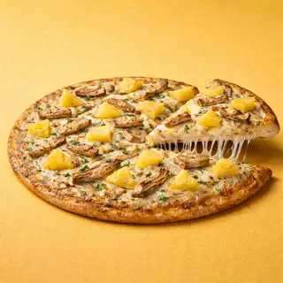 Hình ảnh Pizza gà nướng dứa