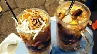 Chè thập cẩm - 14.000 ₫ tại Chè Cô Ba - 3 Tháng 2