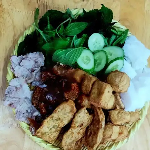 Bún đậu chả - nem - dồi - 75.000 ₫ tại Bún Đậu Mắm Tôm A Trọc - Tân Kỳ Tân Quý