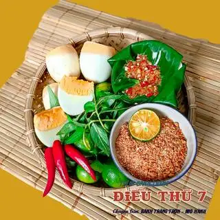Hình ảnh Trứng Gà Chấm