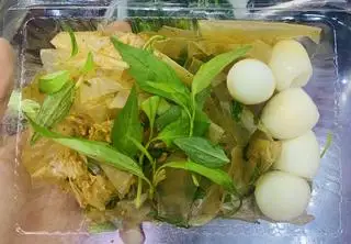 Hình ảnh Bánh Tráng Phơi Sương Muối Sặc Sate Tắc