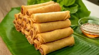  Chả Giò Chiên  - 50.000 ₫ tại Moon Quán - Nguyễn Trãi
