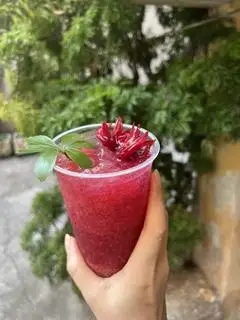 Hình ảnh Đặc biệt