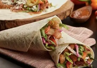 bánh cuộn Tacos - thịt thỗ nhĩ kì - 30.000 ₫ tại Kebab Mr. Bá Hộ - Nguyễn Văn Tăng