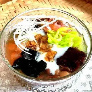 Hình ảnh Chè thập cẩm