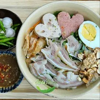 Bún Tai Heo Mắm Nêm - 69.000 ₫ tại Em Là Nem - Quán Nem Nướng - Nguyễn Hữu Thọ