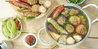 LẨU KHỔ QUA CÀ ỚT Full Toping 25 viên + 2 Mì Gói - 244.500 ₫ tại Ớt Zero - Khổ Qua Cà Ớt & Lẩu - Vạn Kiếp