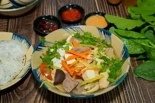 Bún Nấm Chay - 69.000 ₫ tại Lẩu Chay Hằng Thiện Bình Thạnh - Nguyễn Gia Trí