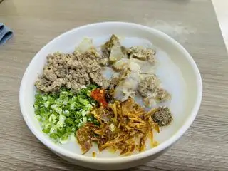 Cháo sườn + thịt heo bằm - 42.000 ₫ tại Cháo Sườn Cà Rốt - Cao Đạt