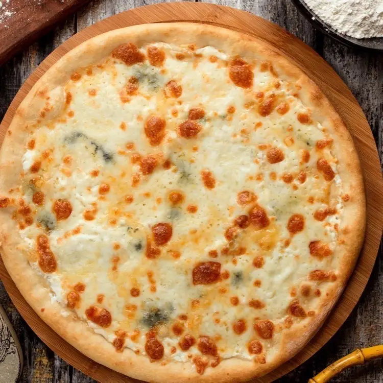 Pizza 5 cheese - 190.000 ₫ tại Pizza PaoLo - Nguyễn Trãi