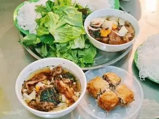 Combo 2: bún chả + nem cua bể - 83.000 ₫ tại Bún Chả Hà Nội Hoàng Minh - Phan Huy Ích