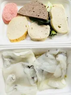 Bánh cuốn lòng đào - 58.000 ₫ tại Bánh Cuốn Nóng, Bánh Ướt Lòng Gà & Bánh Cuốn Lòng Đào - Lê Văn Sỹ