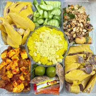 Mẹt Gà ủ Muối - 4 người - 483.000 ₫ tại Gà Ngon 38 Vị Bắc - Mẹt Gà, Xôi Gà & Cơm Gà - Nguyễn Oanh
