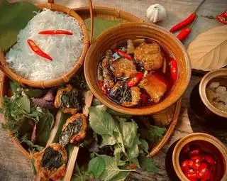 Bún Chả Hà Nội Truyền Thống - Đặc Biệt - 88.000 ₫ tại Bún Chả Hà Nội - Cô Bích - Man Thiện
