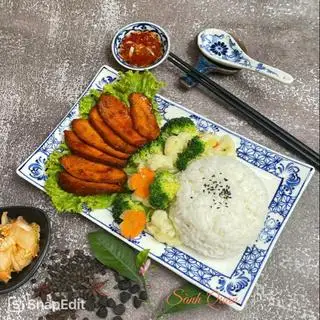 Hình ảnh Cơm thịt xá xíu 