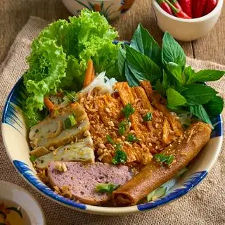 Bún Thịt Nướng Chay - 40.000 ₫ tại Bếp Chay Cô Trang - Bún Xào & Các Món Chay - Đường Số 44