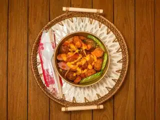 Hình ảnh Mỳ trộn tương đen thập cẩm