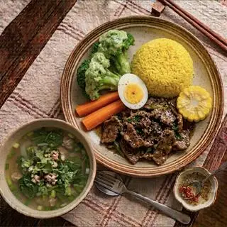 Hình ảnh Cơm VP Bò Tiêu Nấm