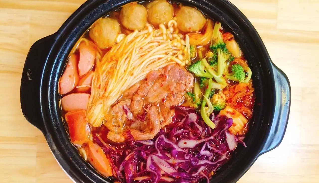Mì Cay Bò Mỹ - 69.000 ₫ tại Mì Cay & Ăn Vặt Bé Bon - Chung Cư Nhiêu Lộc