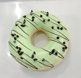Donut scl bạc hà - nút scl đen - 20.000 ₫ tại Donut Ichigo Ichie - Nguyễn Thiện Thuật