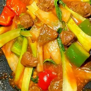 Mì xào bò lúc lắc - 50.000 ₫ tại Nui Mì Xào Bò & Cơm Bò Lúc Lắc - Lê Quang Định