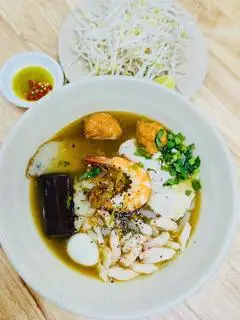 Hình ảnh Bánh canh ghẹ thịt