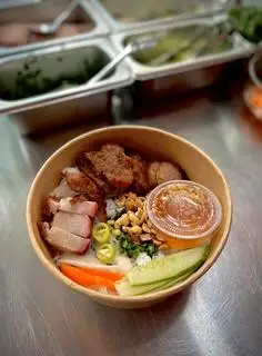 Bún Thập Cẩm - Mix đa dạng siêu hấp dẫn - 55.000 ₫ tại Tiệm Bánh Thanh Sơn - Nguyễn Thái Bình