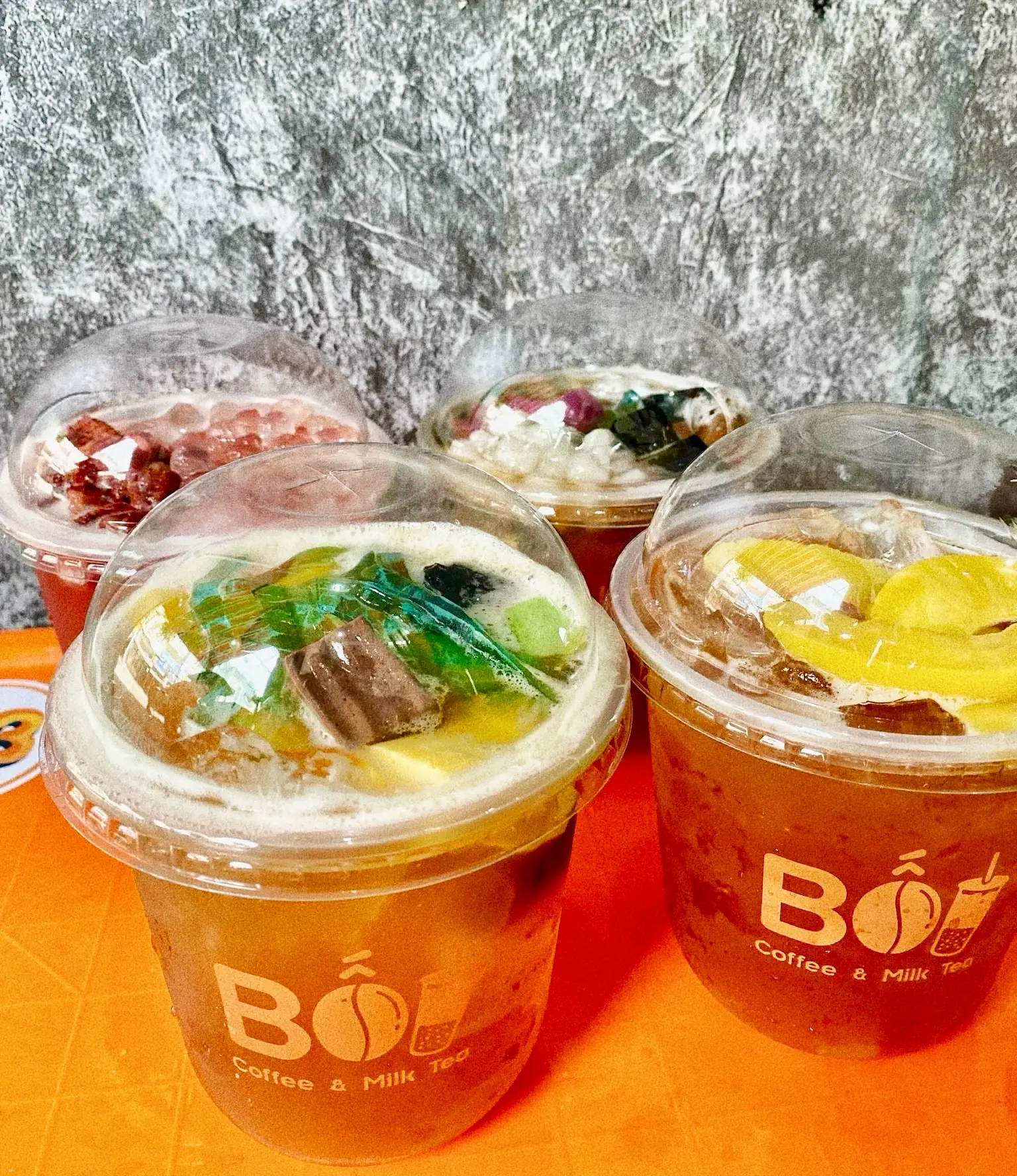 Hồng Trà Trân Châu Trắng - 32.000 ₫ tại Bối Coffee & Milk Tea - Thăng Long