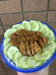 Hình ảnh Bún đậu nem chua rán
