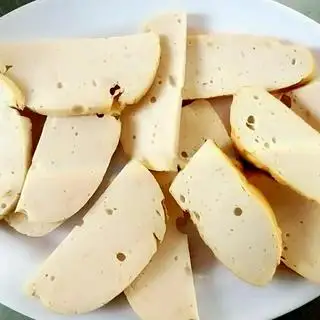 Chả lụa - 7.000 ₫ tại Bánh Cuốn & Súp Cua Ngọc Lan - Trương Hoàng Thanh