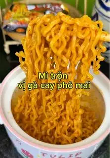 Hình ảnh Mì trộn phô mai thập cẩm