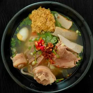 Bánh canh dẻo phần đặc biệt - 67.000 ₫ tại Bánh Canh Dẻo Kon Tum Nhấm Nháp - Đường Số 2