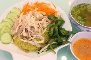 Hình ảnh Cơm gà xé