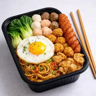 Mì trộn thập cẩm - 85.000 ₫ tại Ăn Vặt - Nước Uống Tgt 508 - Bông Sao