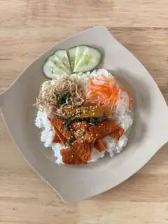 Hình ảnh Cơm Tấm Sườn Bì Chả Chay