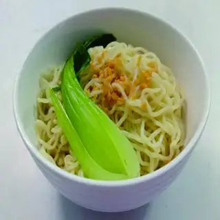 Mì thêm ăn kèm gà ác ( 2 vắt ) - 17.000 ₫ tại Gà Ác Tiềm Tỷ Tỷ