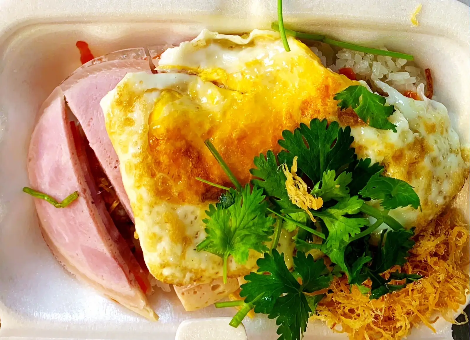 Xôi Thịt Chả+Trứng Ốp La - 32.000 ₫ tại Bánh Mì Hà Nội - 96 Cách Mạng Tháng 8