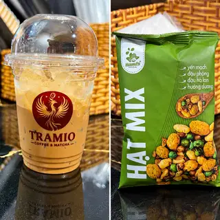 Hình ảnh cà phê sữa + hạt đậu phộng