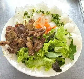 Hình ảnh Bánh hỏi thịt nướng