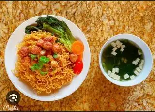 mì trộn cá viên chiên - 25.000 ₫ tại Mì Trộn Su Kem - Vạn Kiếp